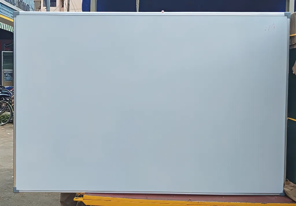 5x4-feet-magnetic-white-board-500x500_upscaled.webp