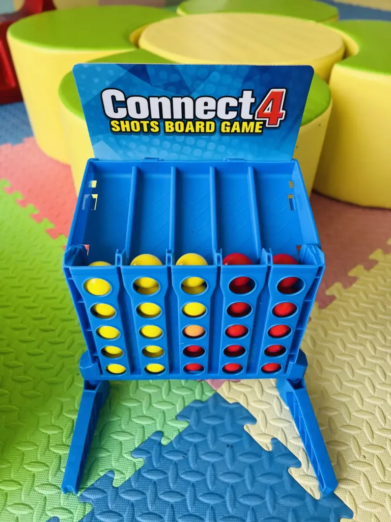 Connect 4 Shots – Fast-Paced Bounce & Score Party Game