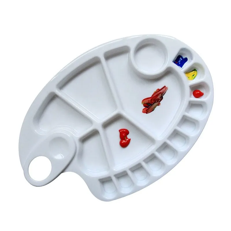 17-Hole Fish Shape Paint Palette – White Plastic Tray