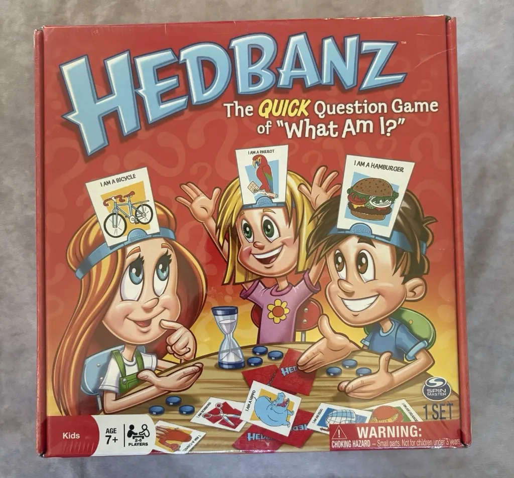 Hedbanz: The Quick Question Game